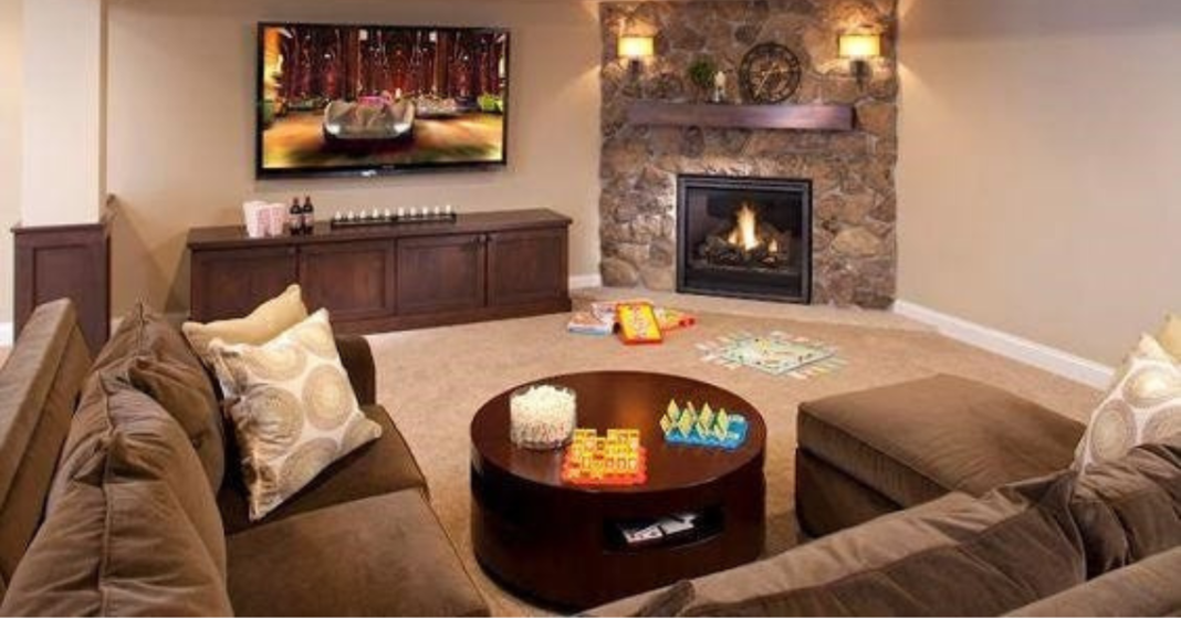 25 Living Room Ideas for Corner Fireplace Layout